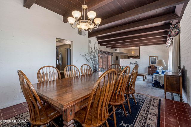 10663 E Fort Lowell Road, Tucson, AZ 85749