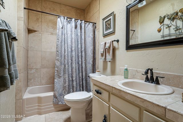 10663 E Fort Lowell Road, Tucson, AZ 85749
