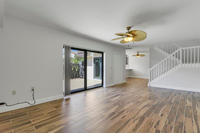 2324 23rd Court 55d, Jupiter, FL 33477