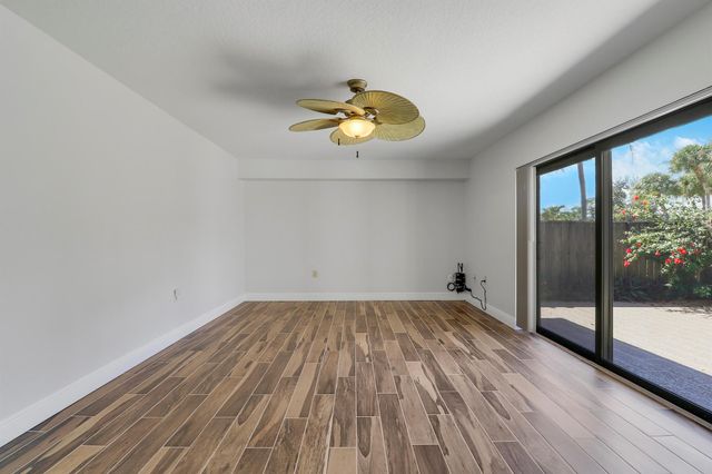 2324 23rd Court 55d, Jupiter, FL 33477