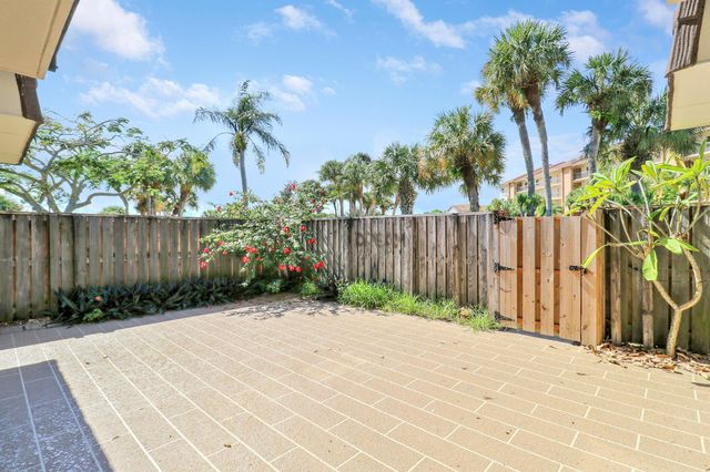 2324 23rd Court 55d, Jupiter, FL 33477