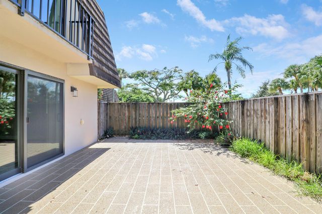 2324 23rd Court 55d, Jupiter, FL 33477