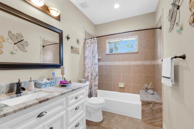 11426 Willis Waukegan Road, Conroe, TX 77303