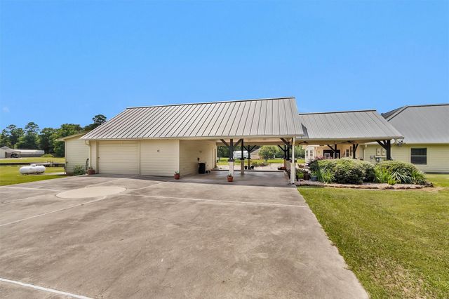 11426 Willis Waukegan Road, Conroe, TX 77303