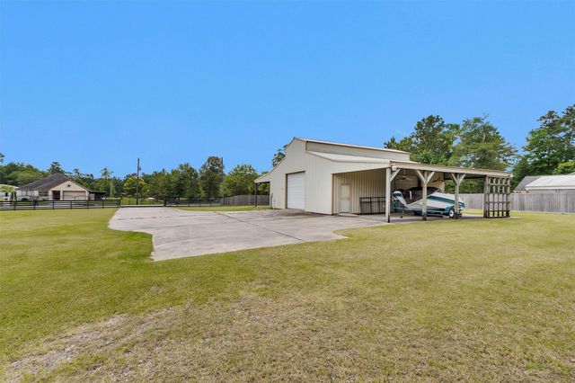 11426 Willis Waukegan Road, Conroe, TX 77303
