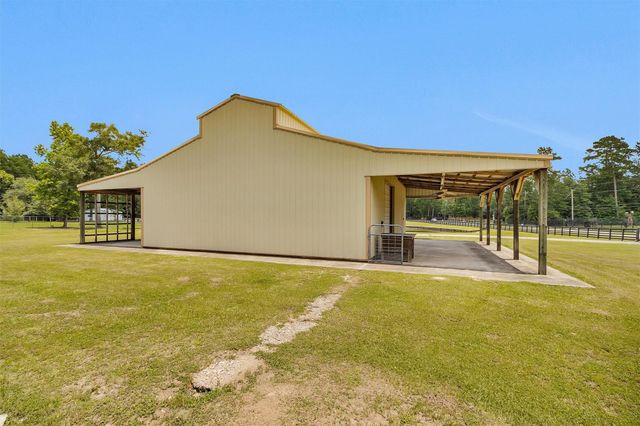 11426 Willis Waukegan Road, Conroe, TX 77303