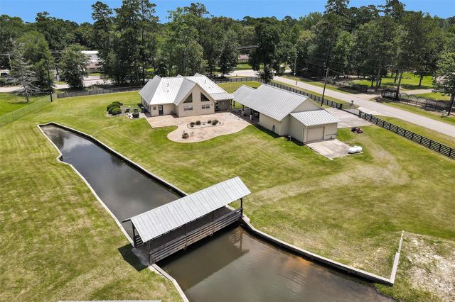 11426 Willis Waukegan Road, Conroe, TX 77303