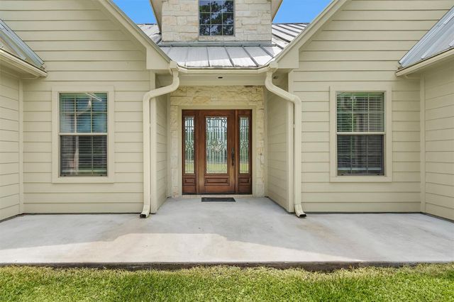 11426 Willis Waukegan Road, Conroe, TX 77303