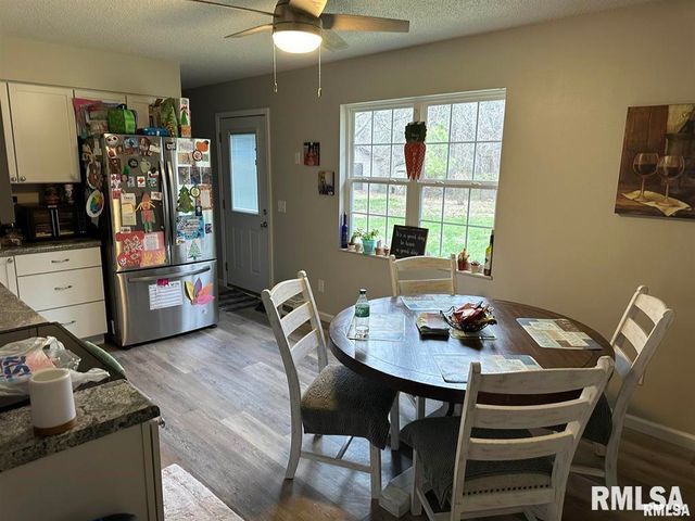 4244 SYCAMORE Road, Carterville, IL 62918