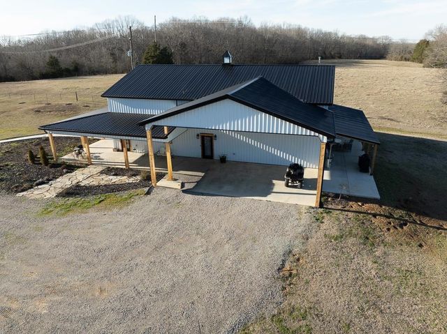 150 KAY LN, Somerville, TN 38068