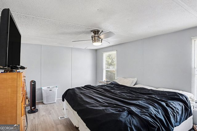 112 Skyland Drive E, Locust Grove, GA 30248