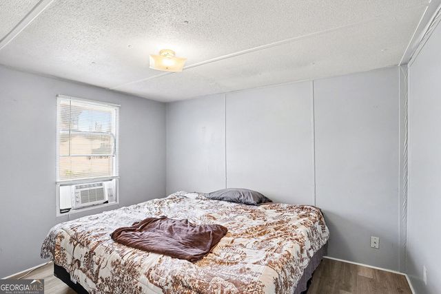 112 Skyland Drive E, Locust Grove, GA 30248