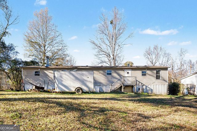 112 Skyland Drive E, Locust Grove, GA 30248