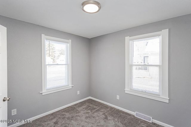 102 Silver Maple Drive, Perrysburg, OH 43551