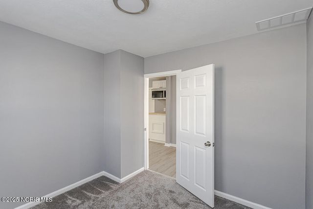 102 Silver Maple Drive, Perrysburg, OH 43551