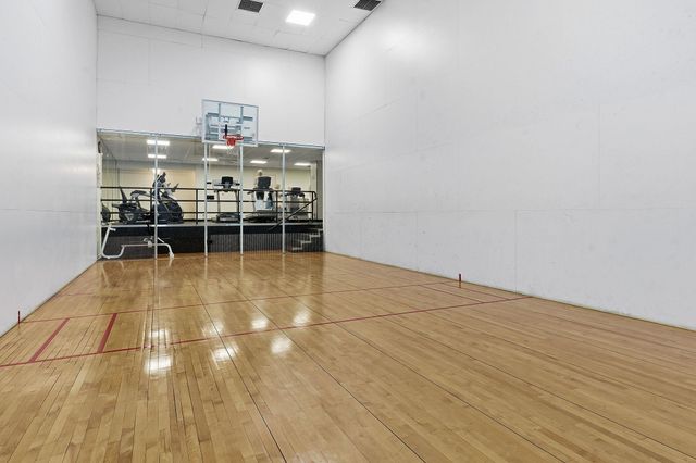 40 N Interstate 35 Highway 10B4, Austin, TX 78701