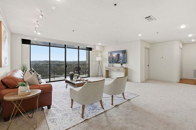 40 N Interstate 35 Highway 10B4, Austin, TX 78701