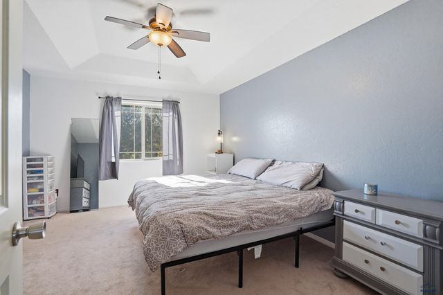 4905 CHARMWOOD DR, Rapid City, SD 57701