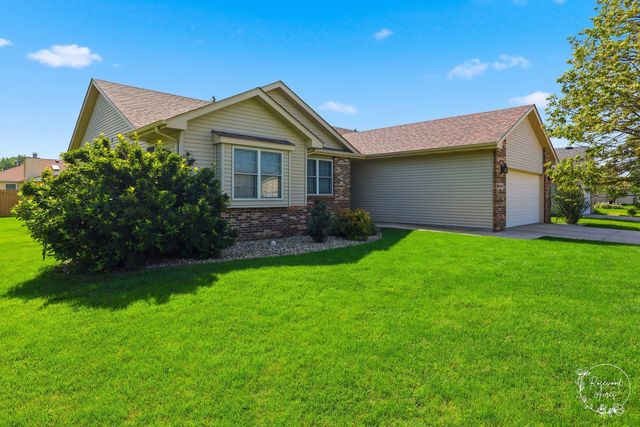 612 Madison Avenue, Bradley, IL 60915