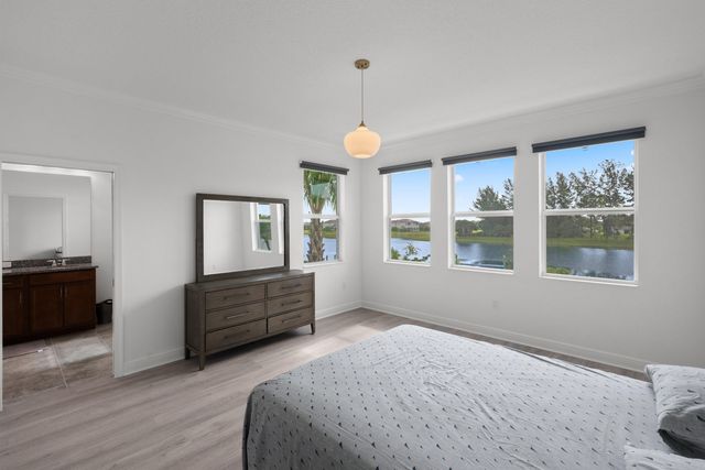 4574 Longwood Lake Square, Westlake, FL 33470