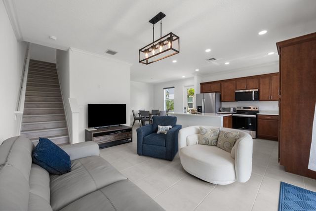 4574 Longwood Lake Square, Westlake, FL 33470