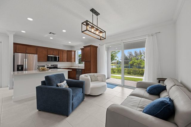 4574 Longwood Lake Square, Westlake, FL 33470