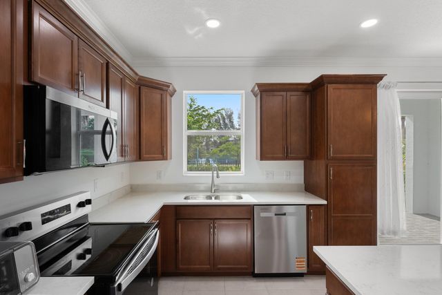 4574 Longwood Lake Square, Westlake, FL 33470