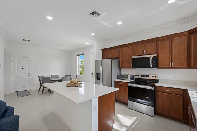 4574 Longwood Lake Square, Westlake, FL 33470