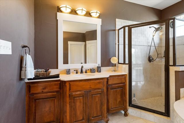 2605 Piazza Court 2, Grand Prairie, TX 75054