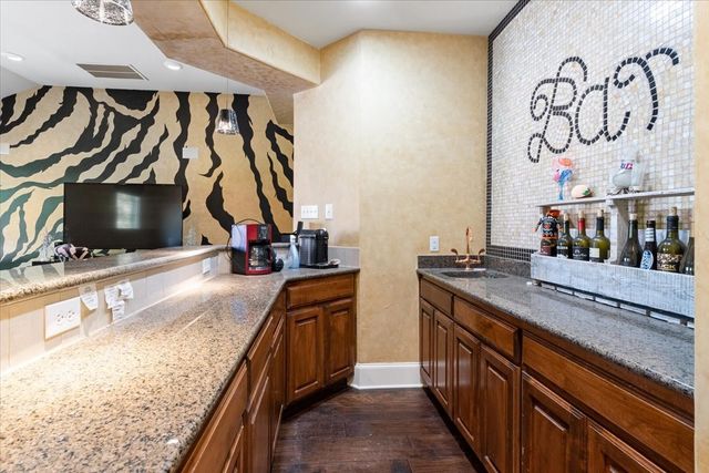 2605 Piazza Court 2, Grand Prairie, TX 75054