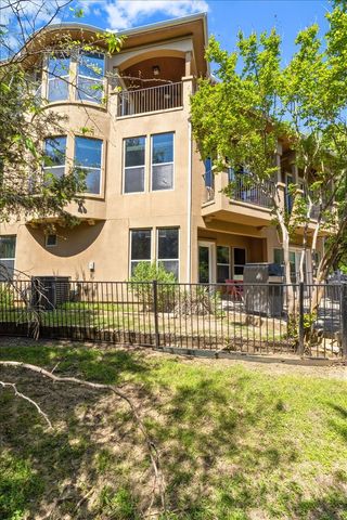 2605 Piazza Court 2, Grand Prairie, TX 75054