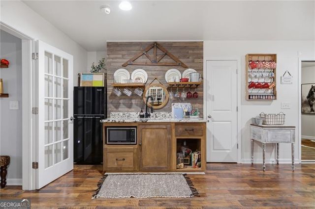 6655 Granite Gate Pass, Cumming, GA 30028