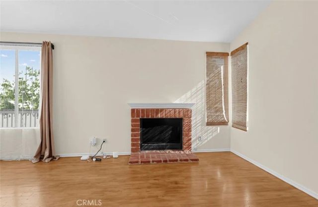 2486 Pleasant Way B, Thousand Oaks, CA 91362