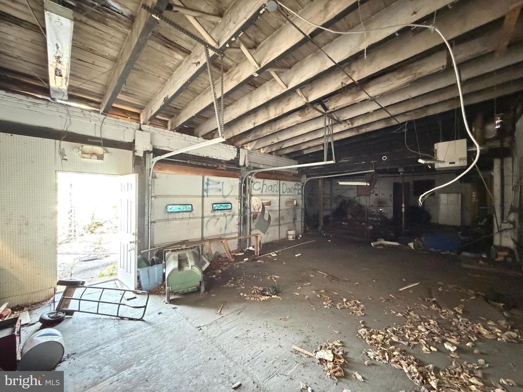 Image 12 of property listing at 420-430 MERRYMAN, Baltimore, MD 21218