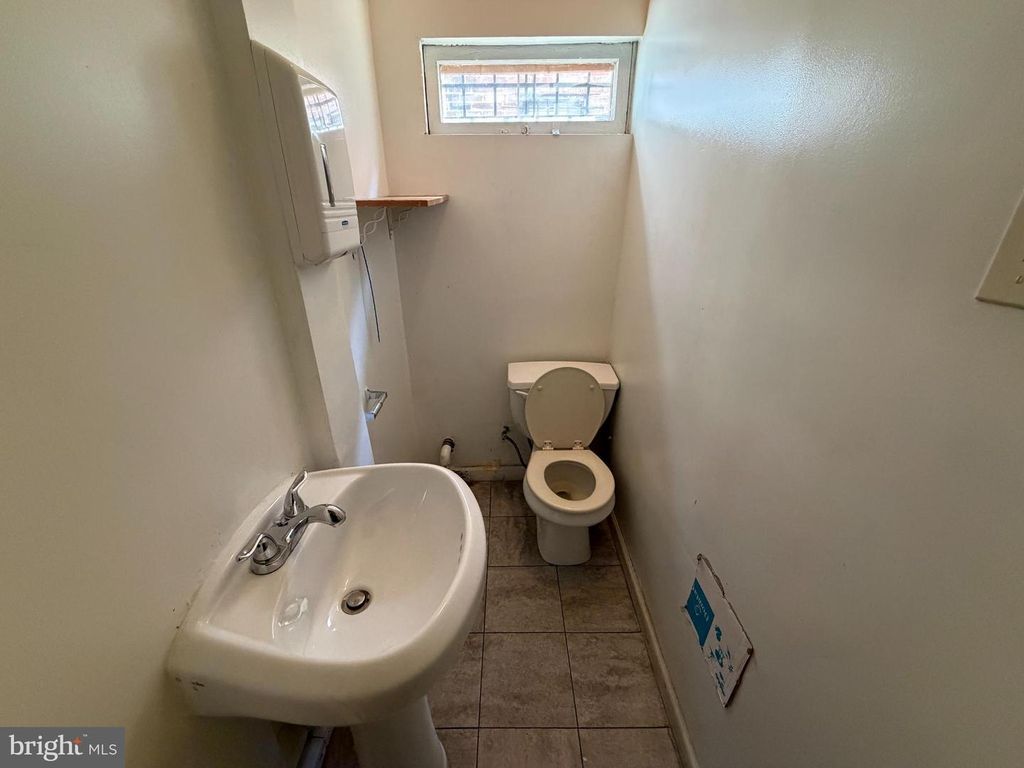 Image 19 of property listing at 420-430 MERRYMAN, Baltimore, MD 21218