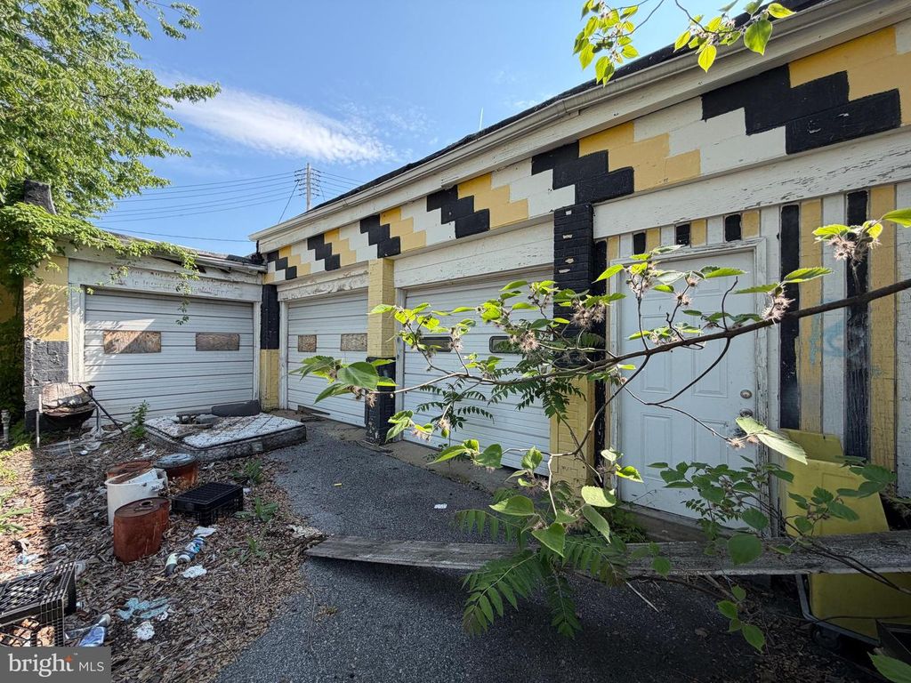 Image 2 of property listing at 420-430 MERRYMAN, Baltimore, MD 21218
