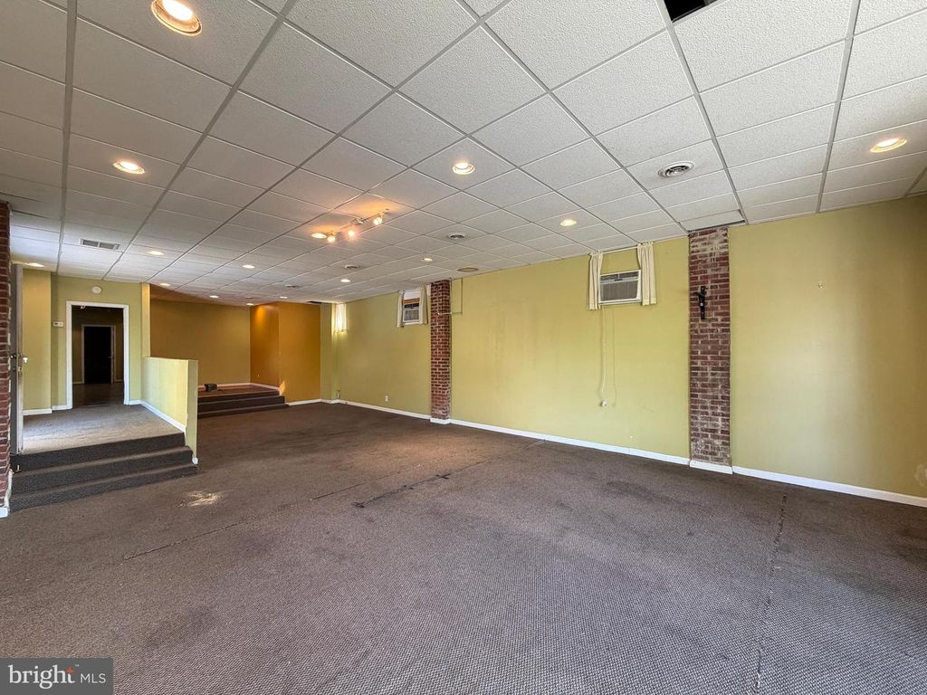 Image 26 of property listing at 420-430 MERRYMAN, Baltimore, MD 21218