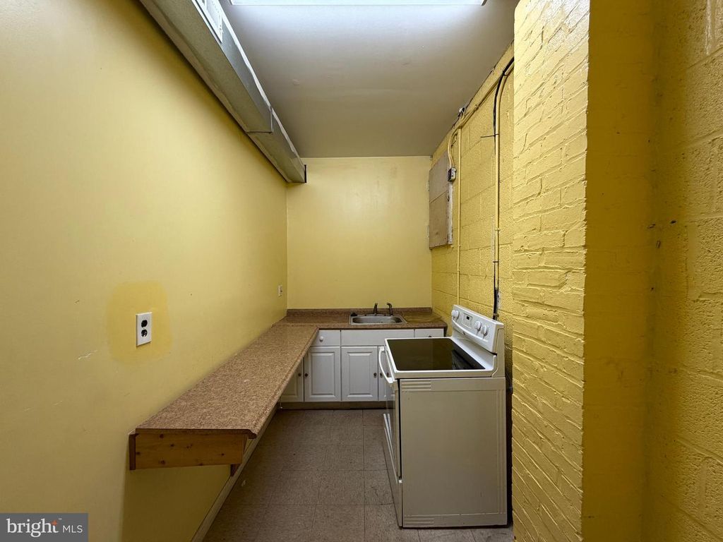 Image 35 of property listing at 420-430 MERRYMAN, Baltimore, MD 21218
