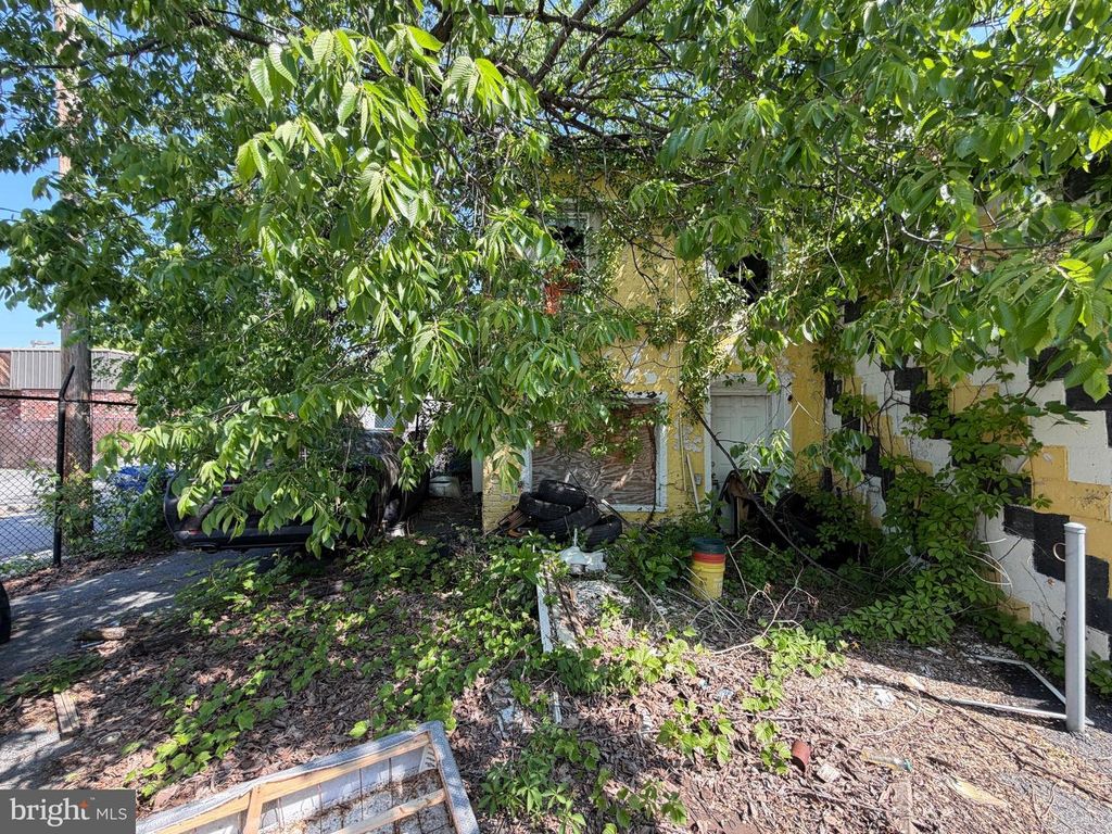 Image 38 of property listing at 420-430 MERRYMAN, Baltimore, MD 21218