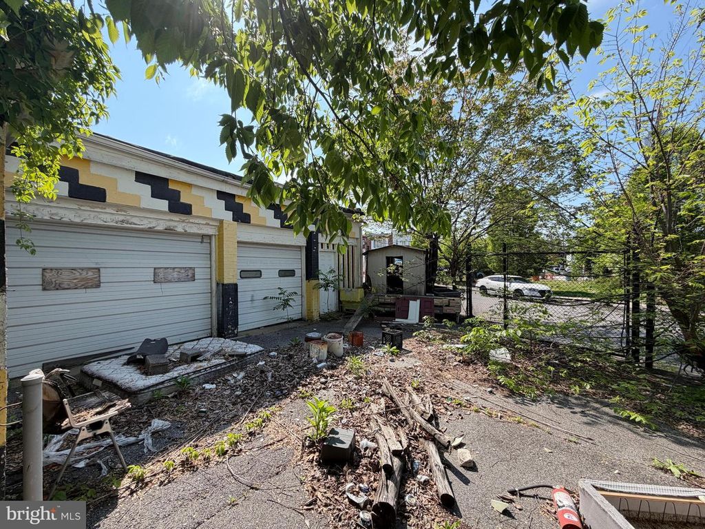 Image 5 of property listing at 420-430 MERRYMAN, Baltimore, MD 21218