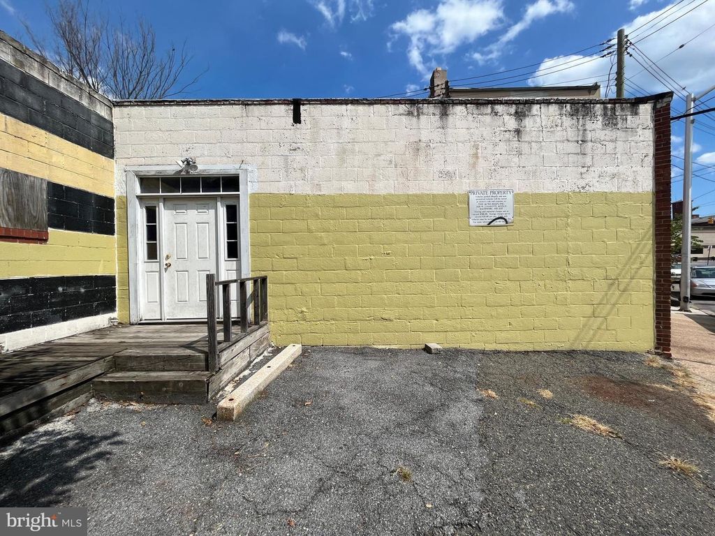 Image 6 of property listing at 420-430 MERRYMAN, Baltimore, MD 21218