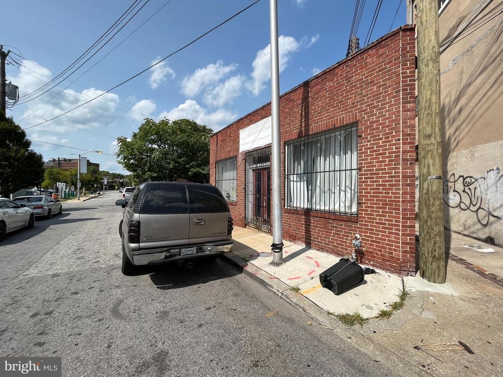 Image 7 of property listing at 420-430 MERRYMAN, Baltimore, MD 21218