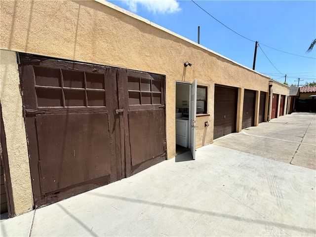 921 N Lacy Street, Santa Ana, CA 92701