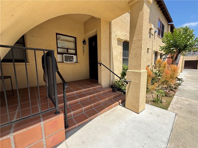 921 N Lacy Street, Santa Ana, CA 92701