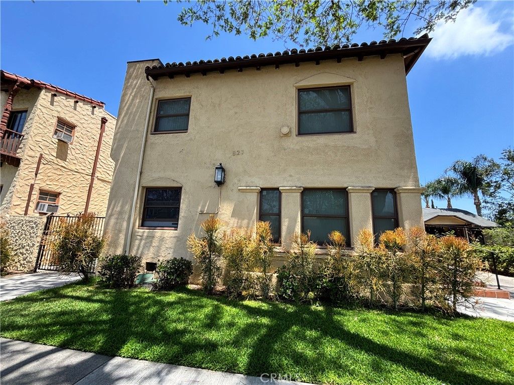 921 N Lacy Street, Santa Ana, CA 92701