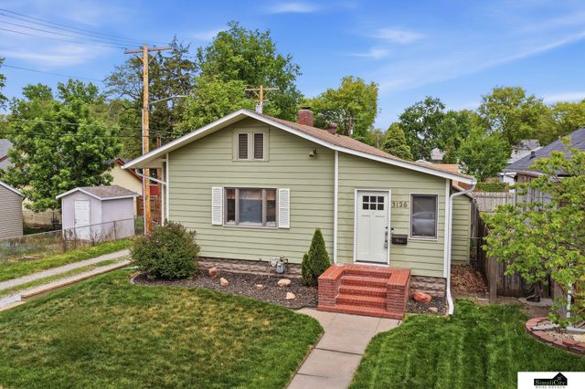 3126 E Street, Lincoln, NE 68510