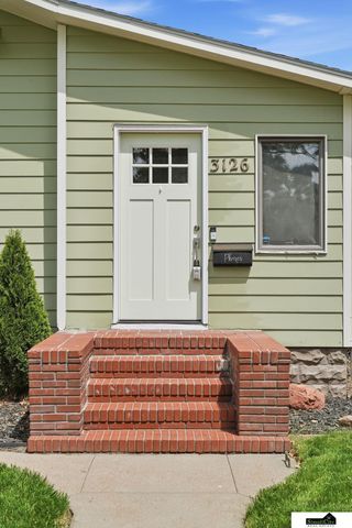3126 E Street, Lincoln, NE 68510
