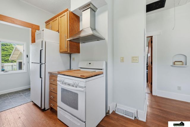 3126 E Street, Lincoln, NE 68510