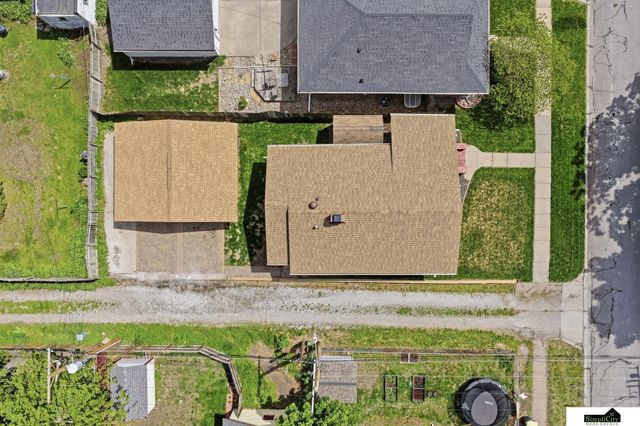 3126 E Street, Lincoln, NE 68510