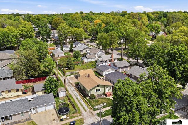 3126 E Street, Lincoln, NE 68510